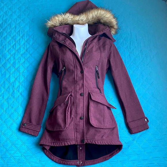 Burgundy Trench jacket with hood *medium* - Picture 5 of 12